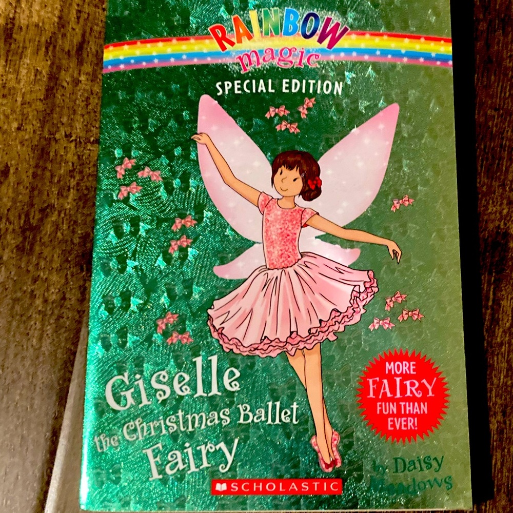Rainbow Magic: Giselle the Chirstmas Ballet Fairy :by Daisy Meadows